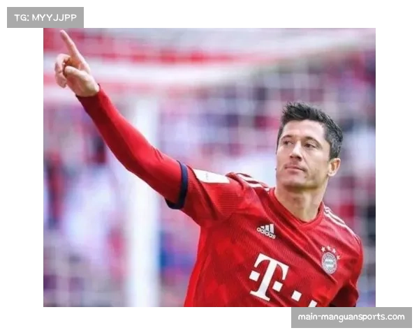 巴萨放弃与莱万续约释放薪资空间为夏季引援做准备