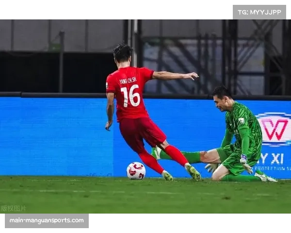 申花拉唐首轮七次射门五次射正，巴西前锋把握机会能力出色